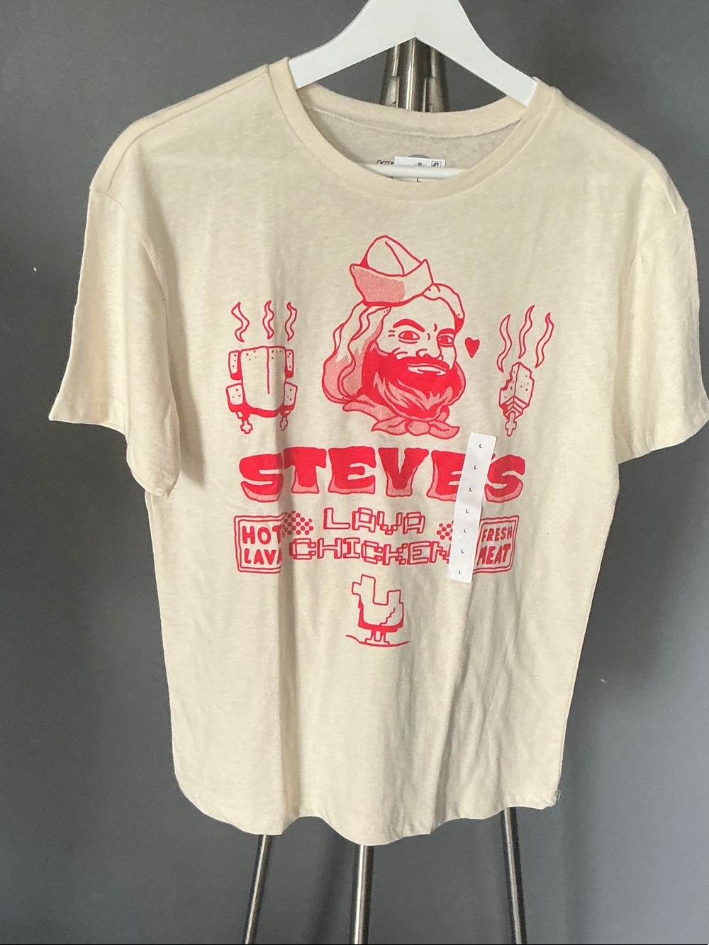 Minecraft Steve's Lava Chicken Short Sleeve Graphic Tee - Cream/Red
